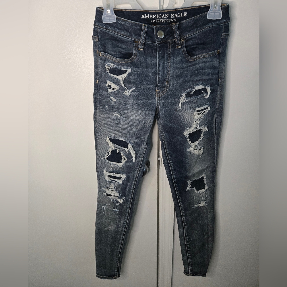 American Eagle Outfitters Blue Hi-Rise Jegging Jeans Distressed